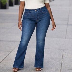 SPANXshape Everywhere Flare Jeans Sculpting Stretch Size 1X Tall
